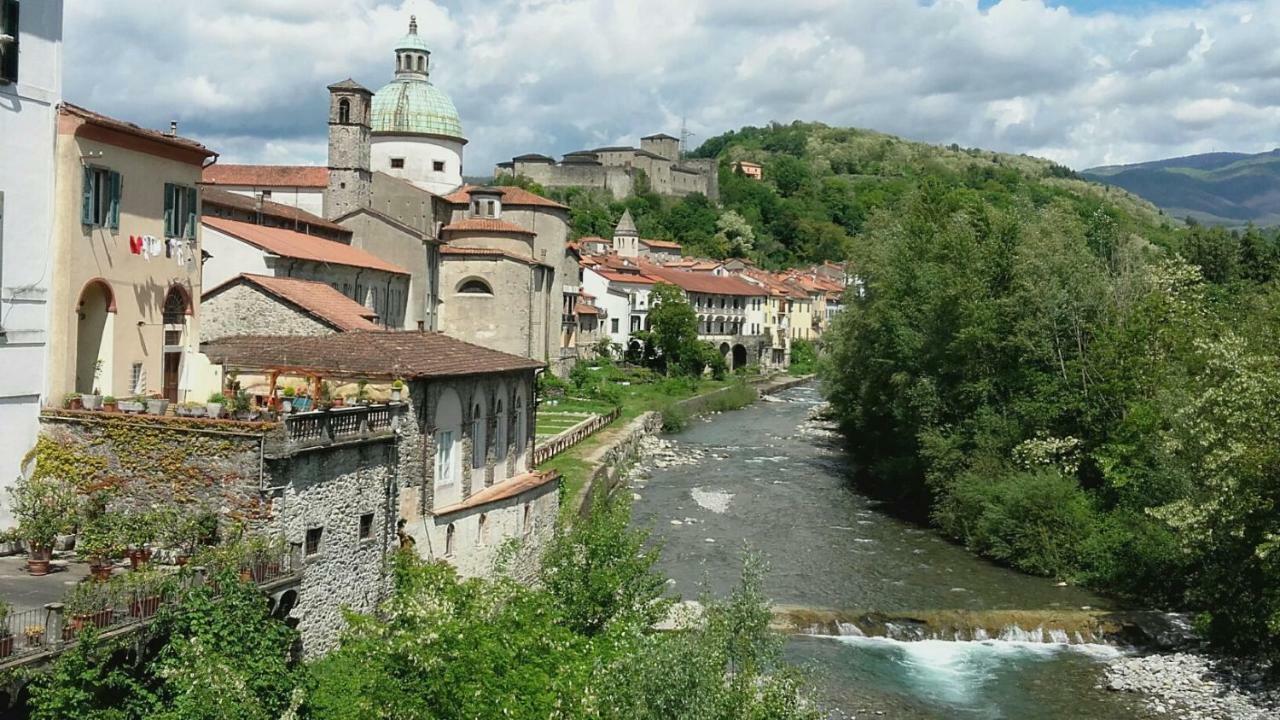 蓬特雷莫利Il Poggio Di Traverde住宿加早餐旅馆 外观 照片